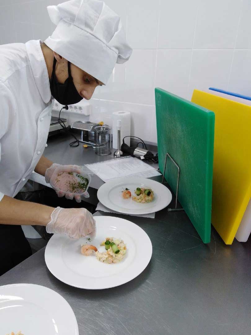 Повар, кондитер (2)