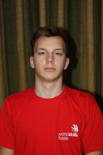 Солнцев